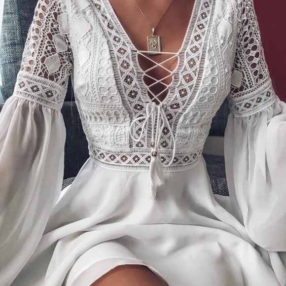 Jemma's Fashion Boutique Elegant White Lace "Zoey" Dress - Picture 9 of 9